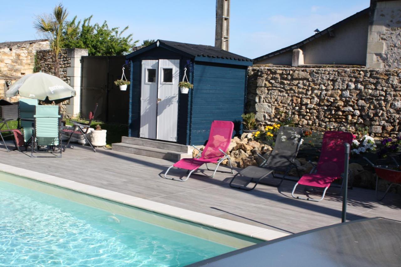 La Douce France Trianon Vila Chinon Exterior foto