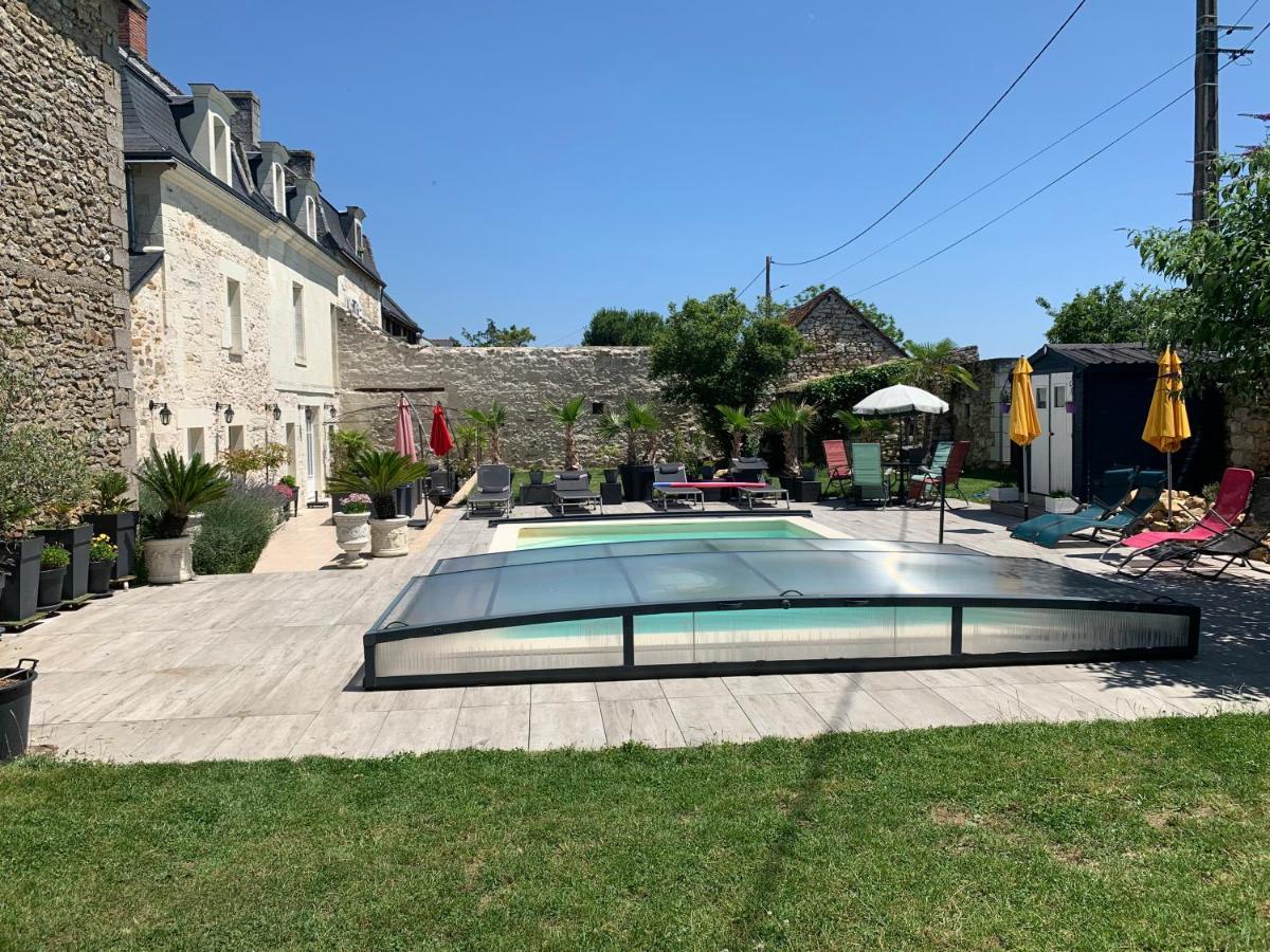 La Douce France Trianon Vila Chinon Exterior foto