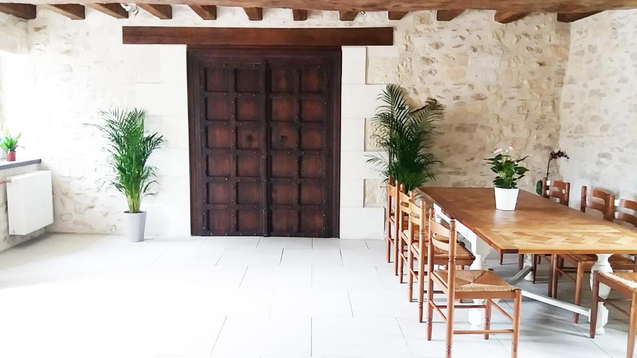 La Douce France Trianon Vila Chinon Exterior foto